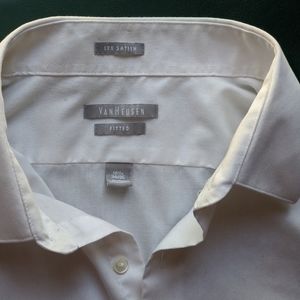 Van Heusen MEN'S DRESS SHIRT- white